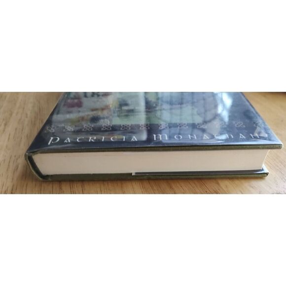 THE RED-HAIRED GIRL FROM THE BOG: THE LANDSCAPE OF CELTIC By Patricia Monaghan - Picture 4 of 8